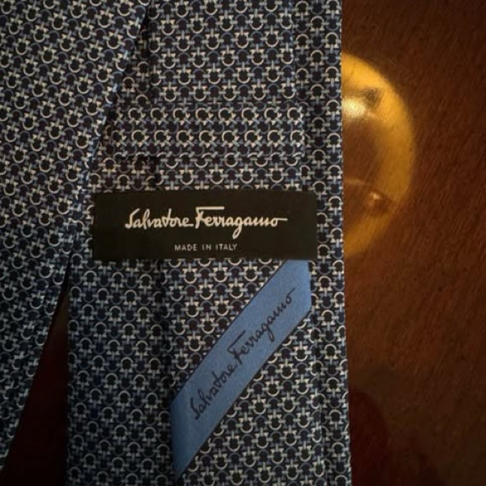 Salvatore Ferragamo Gancini Print Silk Tie